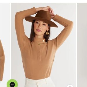 NWT: Chesterfield Turtleneck in Vello, Camel Color, Size Large